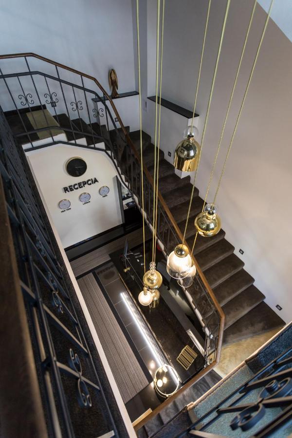 Apart Hotel Golden Apartments โกชิเซ ภายนอก รูปภาพ
