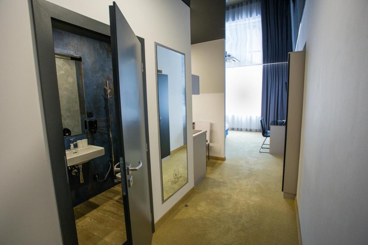 Apart Hotel Golden Apartments โกชิเซ ภายนอก รูปภาพ