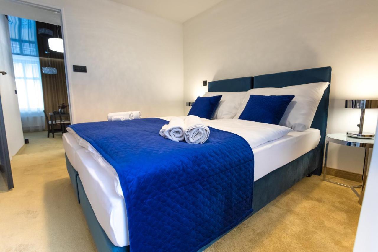 Apart Hotel Golden Apartments โกชิเซ ภายนอก รูปภาพ